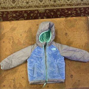 The North Face Kids' Light Blue and Gray Jacket